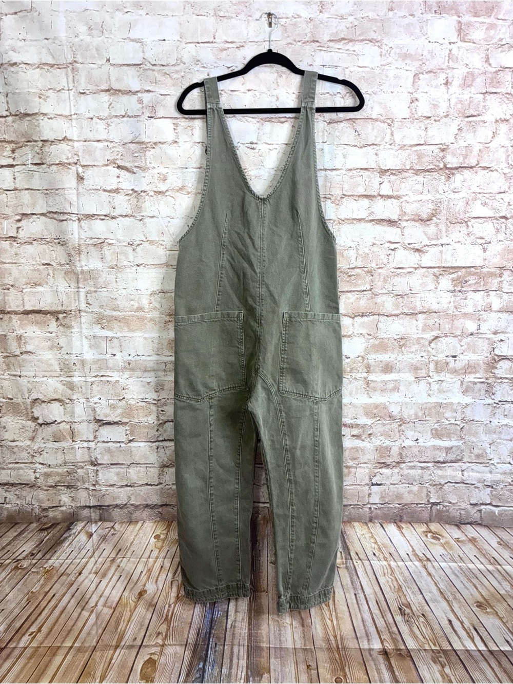 Free People We The Free High Roller Jumpsuit Utility Overall in Green Size XS - Picture 4 of 10